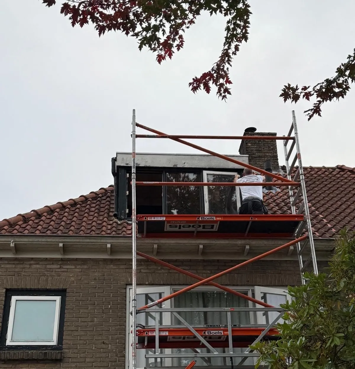 Montage van balkonhekwerk in Ede